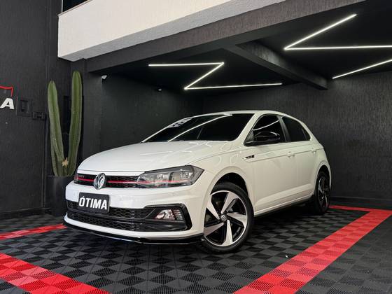 VOLKSWAGEN POLO 1.4 250 TSI GTS AUTOMÁTICO VOLKSWAGEN POLO 1.4 250 TSI GTS AUTOMÁTICO